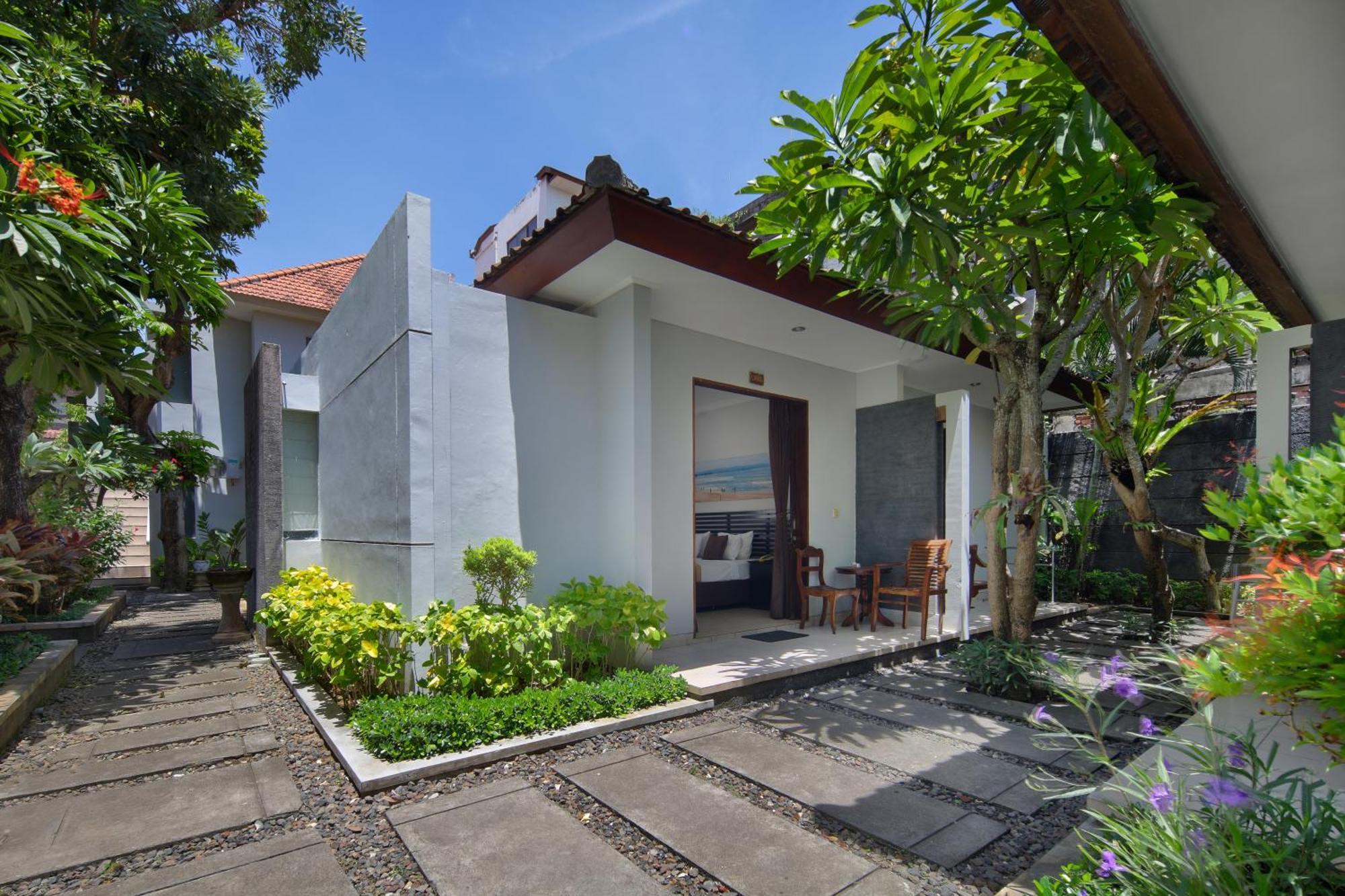 Legian Village Beach Resort - Chse Certified Exteriér fotografie