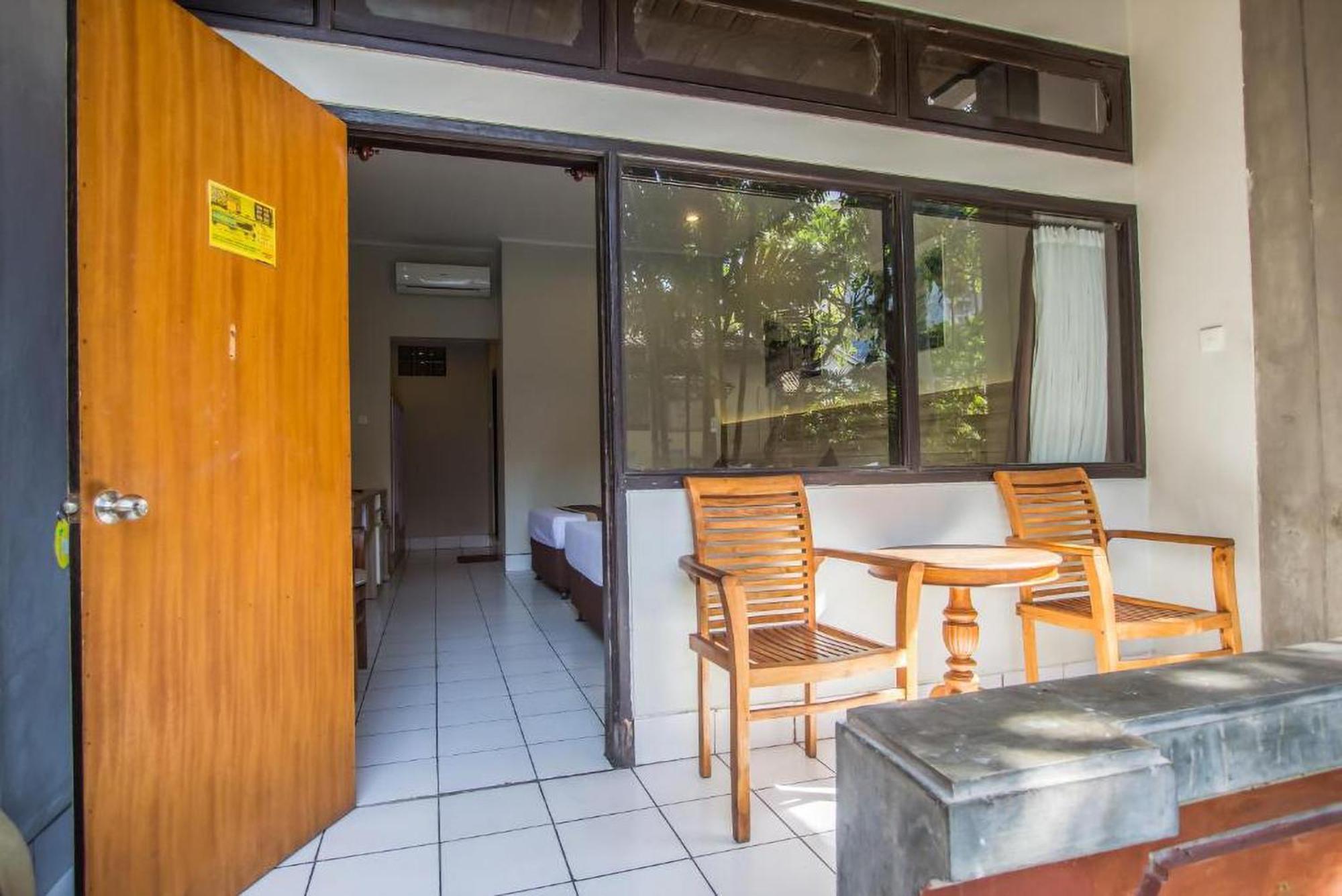 Legian Village Beach Resort - Chse Certified Pokoj fotografie