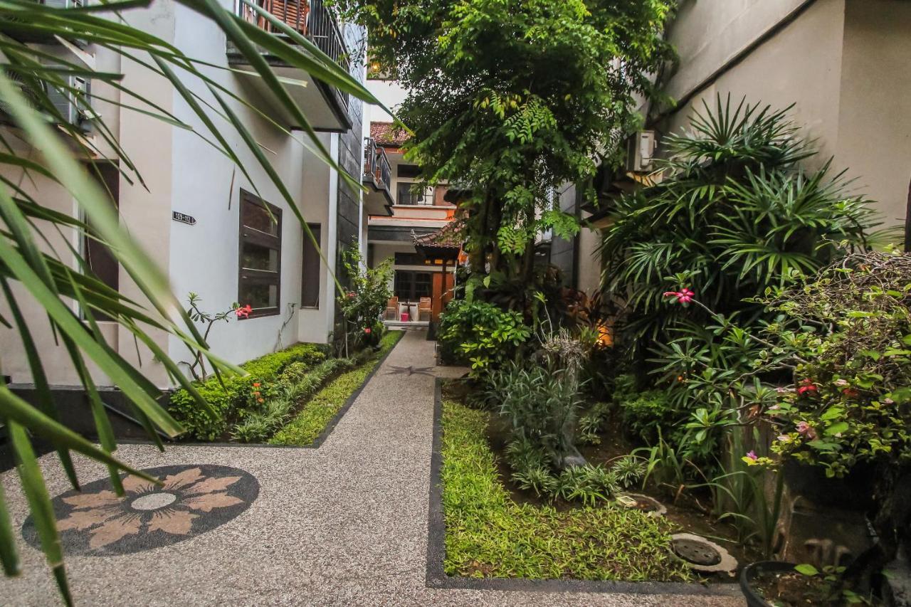 Legian Village Beach Resort - Chse Certified Exteriér fotografie